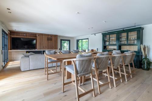 Sotheby's_Cap Ferret 1_050923_HD (6)